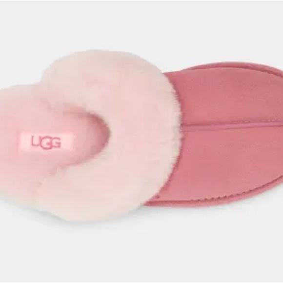 SOLD // UGG Scuffette II Spotty Slippers - Picture 2 of 9